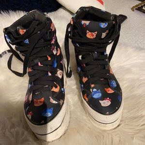 Platform cat sneakers